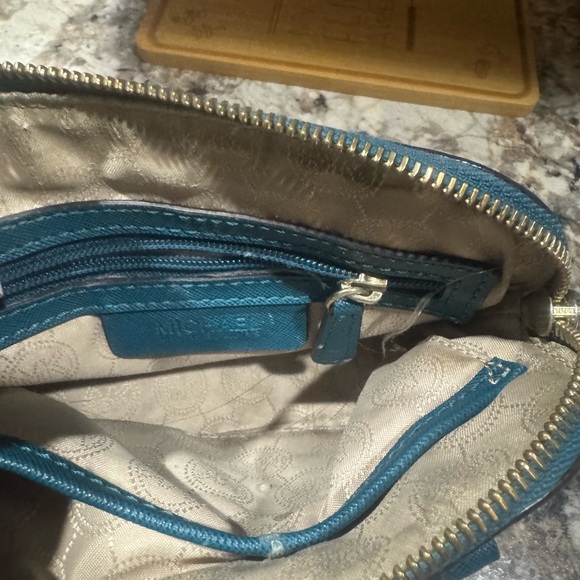 Michael Kors Teal Crossbody Bag - Picture 2 of 5